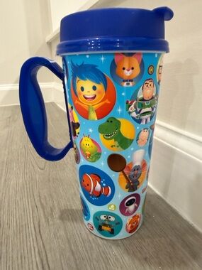 Walt Disney World Resort Reusable Refillable 16 oz Mug Pixar Blue Lid NEW